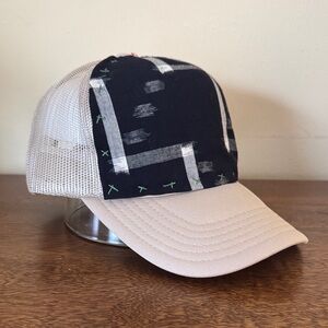 Machine Machine Kauai Hawaii Handmade Aloha Retro Trucker Hat Baseball Cap